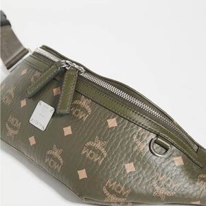 MCM Visetos Belt Bag in Sea Turtle